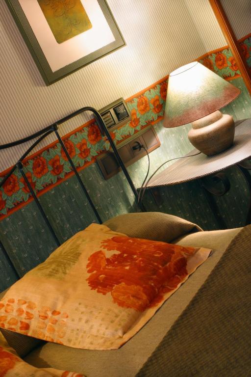 Hotel Avenida Real Villaviciosa  Bilik gambar